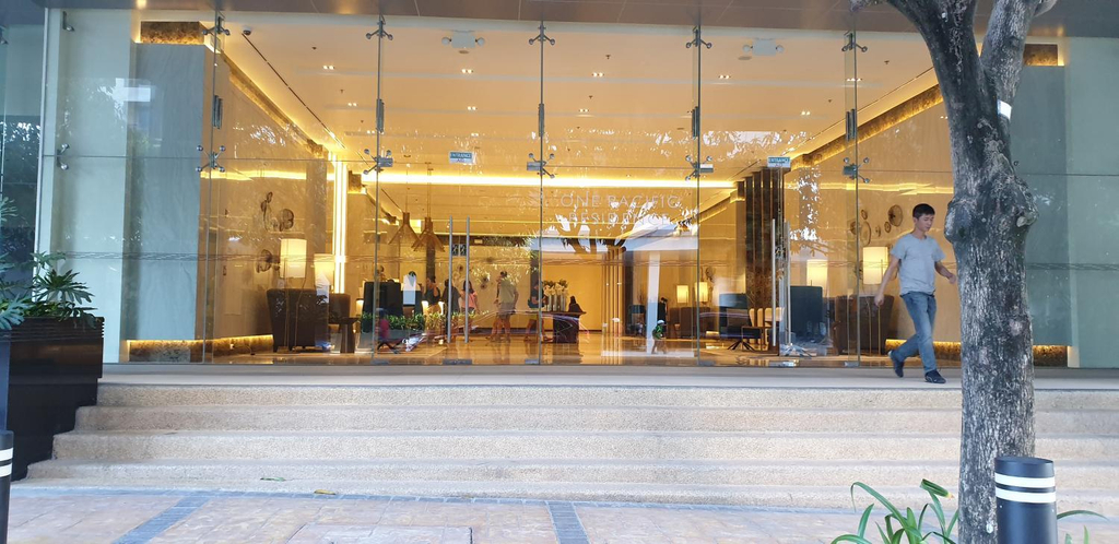 2, HQ Suites Mactan Newtown, Lapu-Lapu City