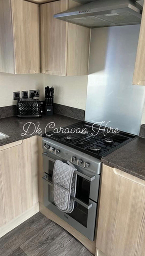 Others 4, Luxury Caravan in Towyn North Wales, Conwy