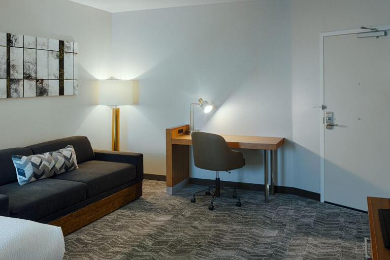 Bedroom 3, SpringHill Suites by Marriott Bloomington, Monroe