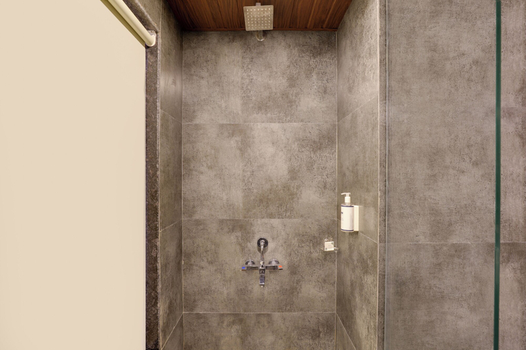 Bathroom 3, Keys Lite by Lemon Tree Hotels, Sylvan, Dapoli, Ratnagiri