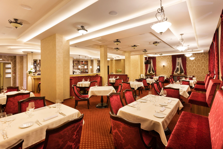 Food & Drinks 5, Hotel Dvorana, Karlovy Vary