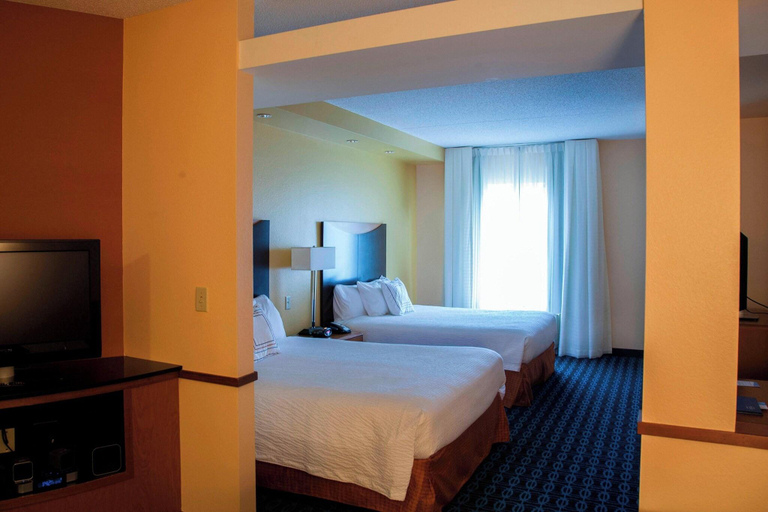 Bedroom 3, Fairfield Inn & Suites Bedford, Bedford