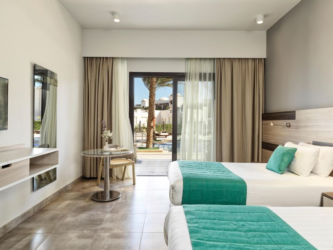 Bedroom 4, Ancient Sands Resort, Al-Ghurdaqah 2