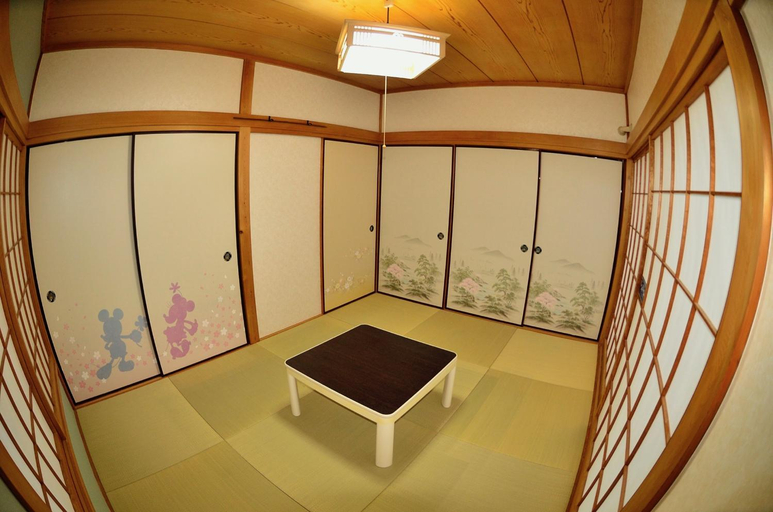 Others 5, Breathtaking View House, Itō