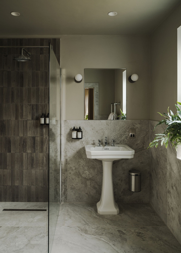 Bathroom 4, Leighton House, Bath and North East Somerset