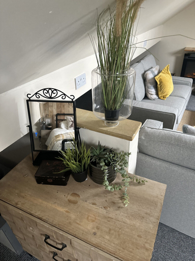Others 5, Charming 1-bed Apartment in Hereford, Herefordshire