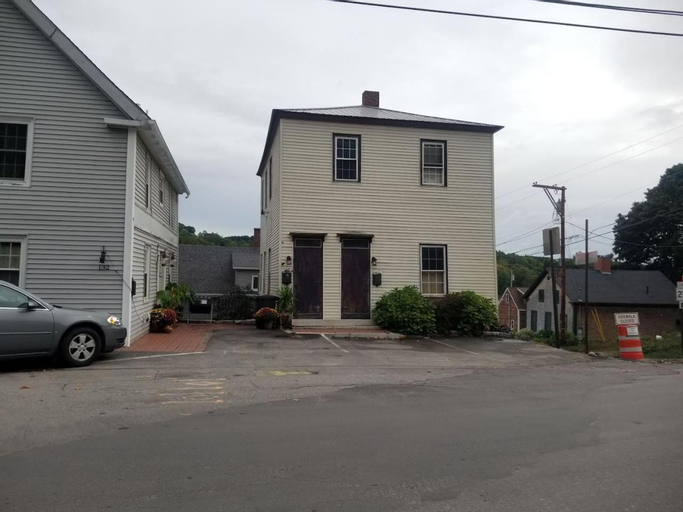 Old School House, Kennebec