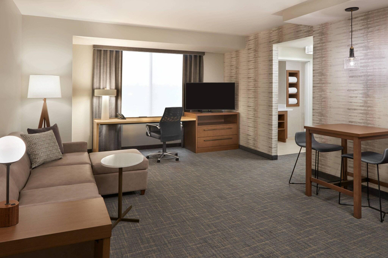 Bedroom 3, Residence Inn by Marriott Toronto Mississauga Southwest, Peel