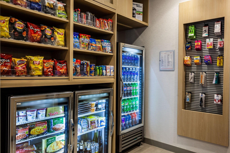 Food & Drinks 5, Towneplace Suites By Marriott Raleigh Southwest, Wake
