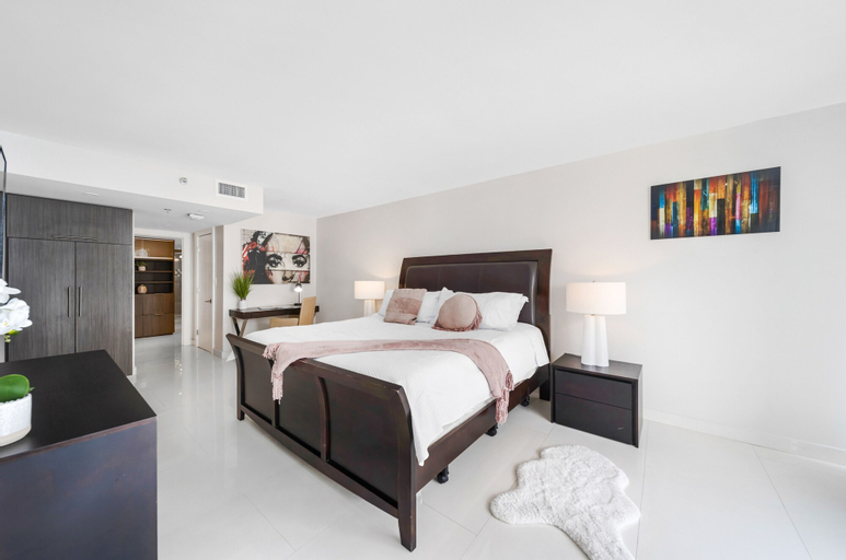 Bedroom 18