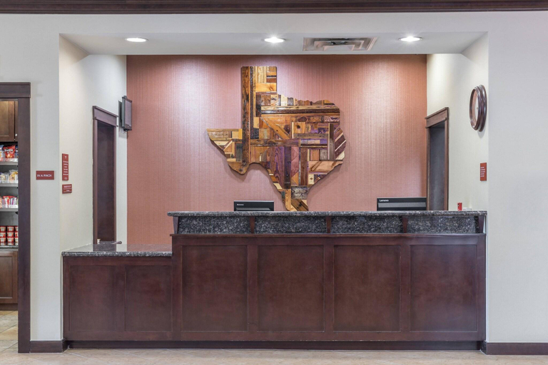 Public Area, Towneplace Suites Fort Worth Downtown, Fort Worth