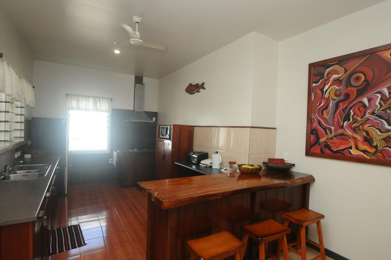 Others 5, Talofa Inn, Vaimauga West