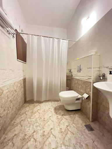 Bathroom 3, BedChambers Serviced Apartments - Hyd, Hyderabad