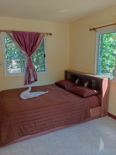 Bedroom 24