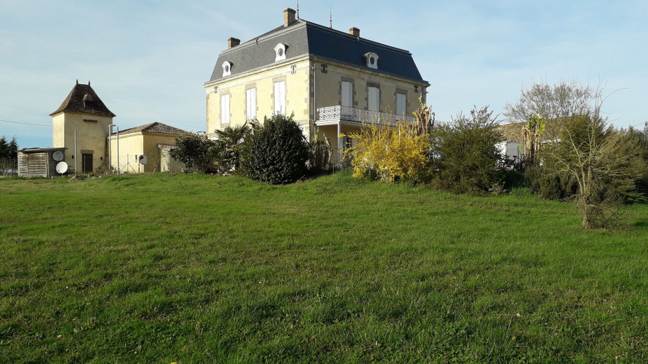 Exterior & Views 2, Domaine De l Ourbise, Lot-et-Garonne