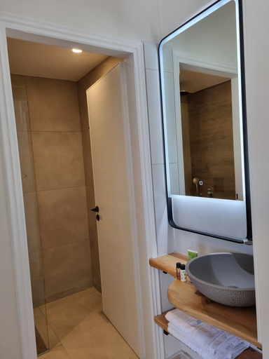 Bathroom 5, Eloque Simple living space, Crete