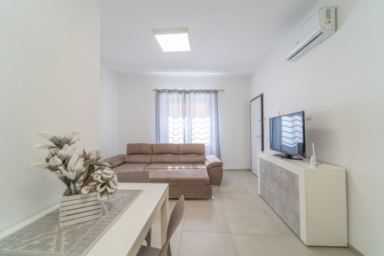 Others 4, Relax Flatroom 22, Olbia-Tempio
