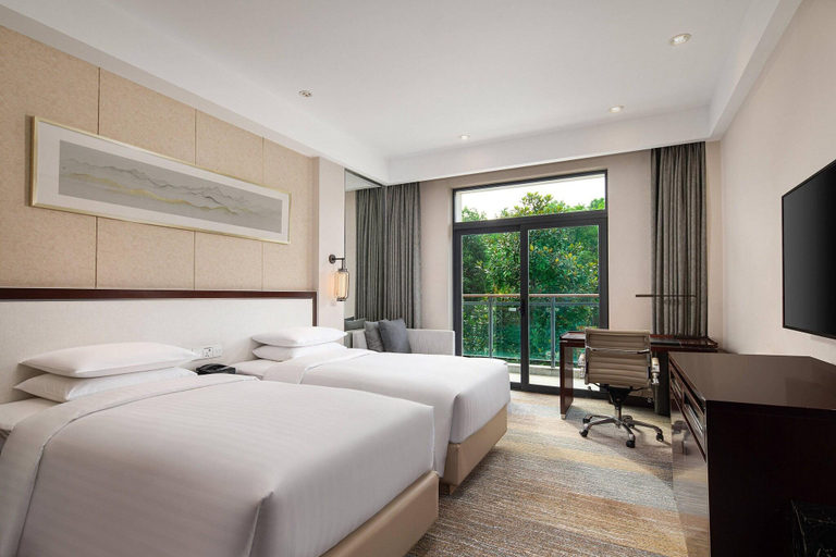 Bedroom 3, Courtyard By Marriott Wuxi Lihu Lake, Wuxi