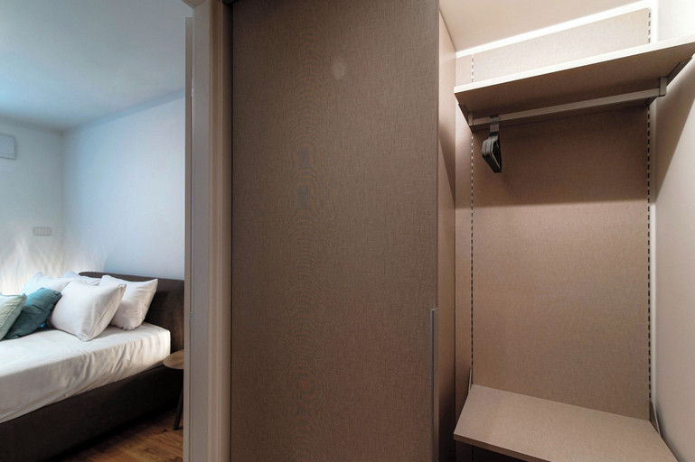 Room 3, Marinetti Suite 8, Como