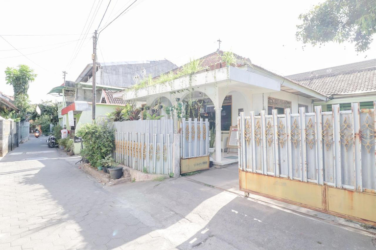 Adil Jaya Homestay By Zuzu, Yogyakarta