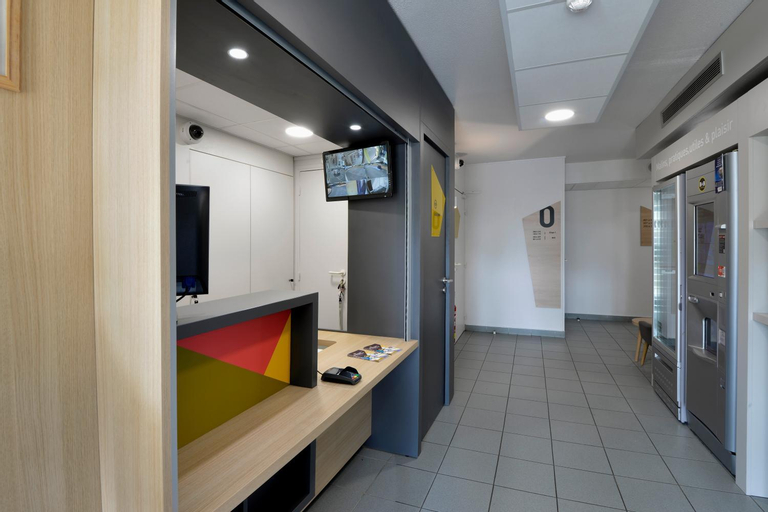 Public Area 3, B&B HOTEL Bourges (1), Cher