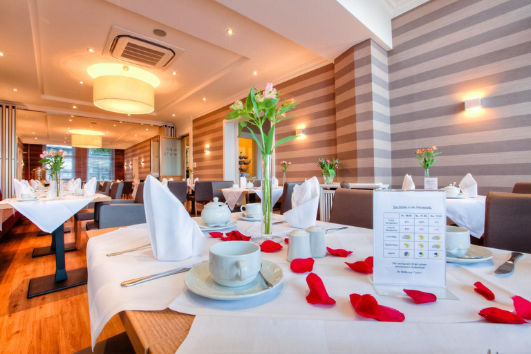 Food & Drinks 4, Relexa Hotel Bellevue an der Alster, Hamburg
