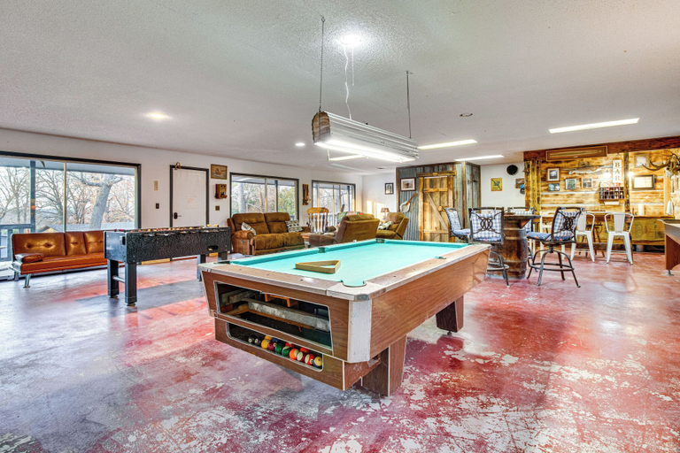 Food & Drinks 5, Remodeled Cabin w/ Fire Pit on Norfork Lake!, Baxter