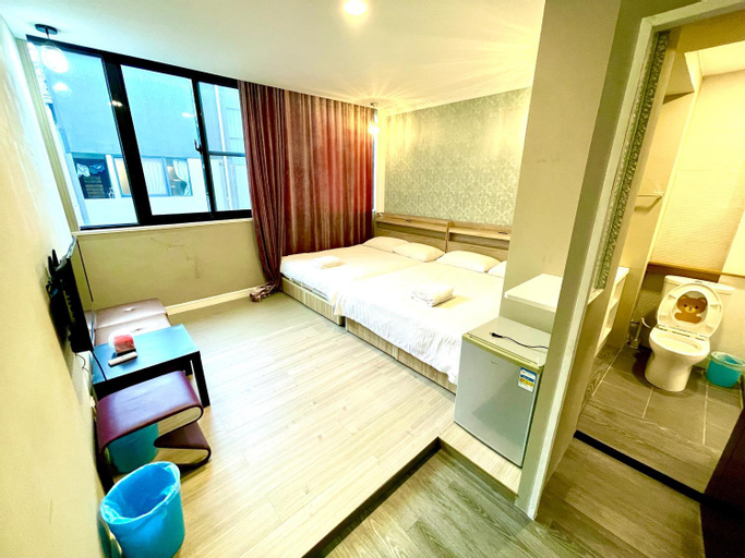 Bedroom 10