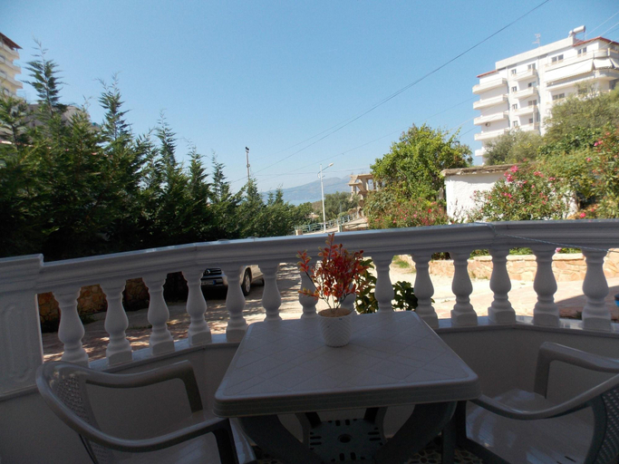 Food & Drinks, Relax Apts Saranda, Sarandës