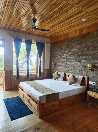Bedroom 4, Kasar Hill Top, Almora
