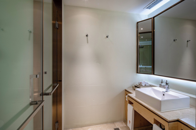 Bathroom, Garrya Xian Lintong, Xi'an