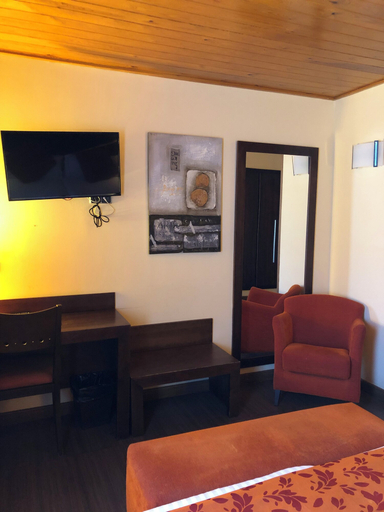 Bedroom 3, Hotel Solineu, Girona