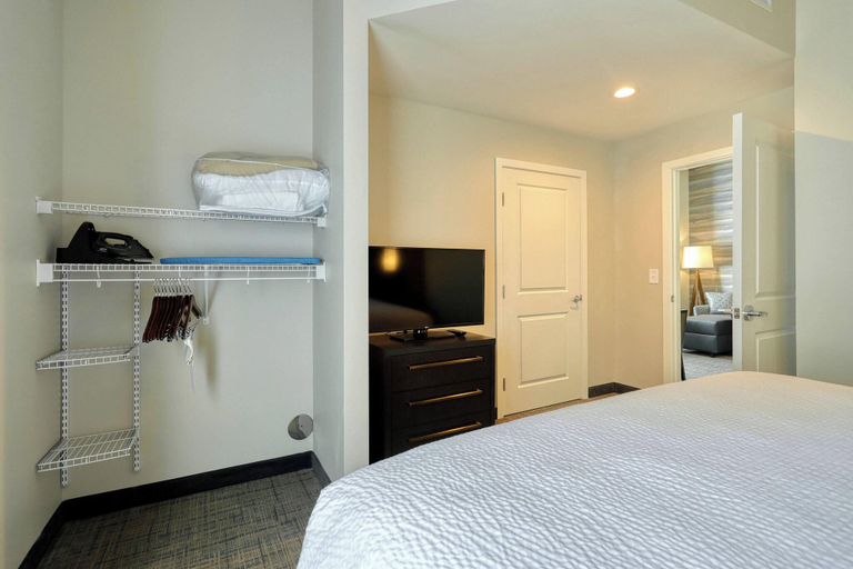 Bedroom 4, Residence Inn By Marriott Harrisburg North, Dauphin