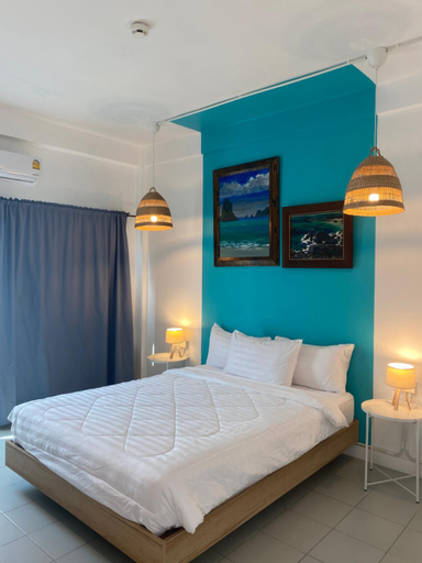 Bedroom 13