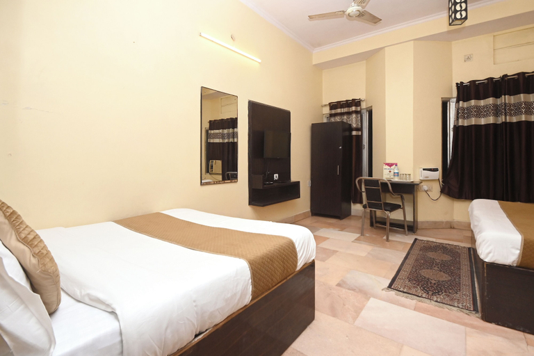 Bedroom 3, Hotel Sanjary Palace, Jaipur