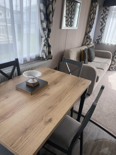 Others 3, Inviting 2-bed Holiday Home Located in Whitstable, Kent