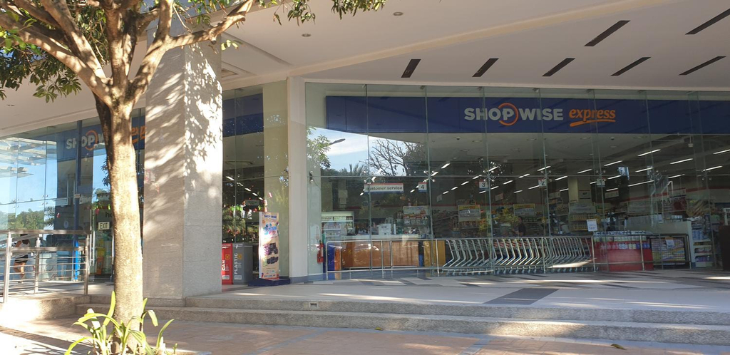 5, HQ Suites Mactan Newtown, Lapu-Lapu City
