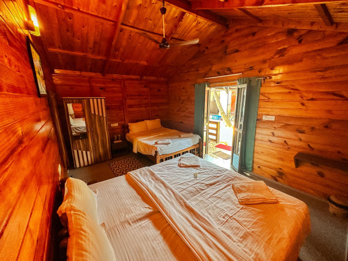 Bedroom 2, O3 Beach Resort, South Goa