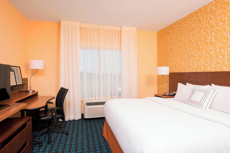 Bedroom 4, Fairfield Inn & Suites by Marriott Jackson Clinton, Hinds