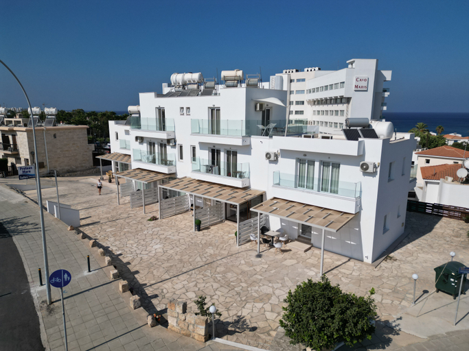 Exterior & Views 2, Proteas Mare Suites