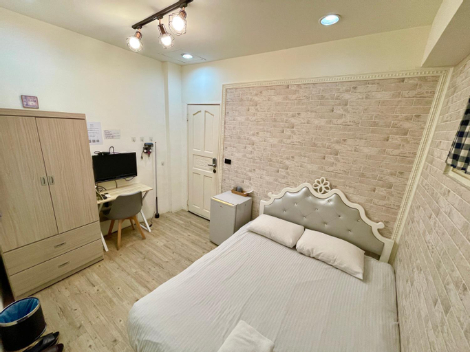 Bedroom 15