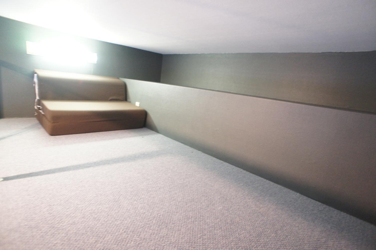 Bedroom 2, Plus One Nishi Koen No cleaning fee Low cost room, Fukuoka