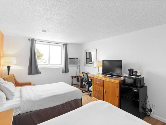 Bedroom 3, Econo Lodge Alliance, Box Butte
