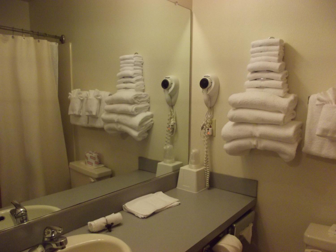 Others 4, Hillcrest Inn, Clatsop
