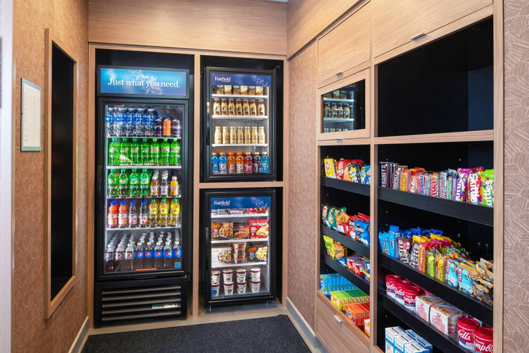 Food & Drinks 5, Fairfield Inn & Suites by Marriott Pensacola West , Escambia