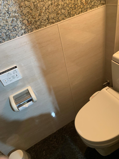Bathroom 16