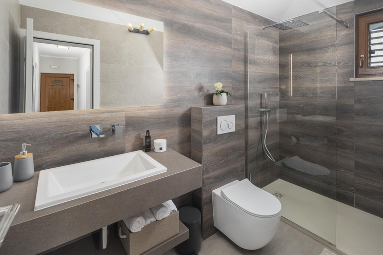 Bathroom 2, Villa Alena, Poreč