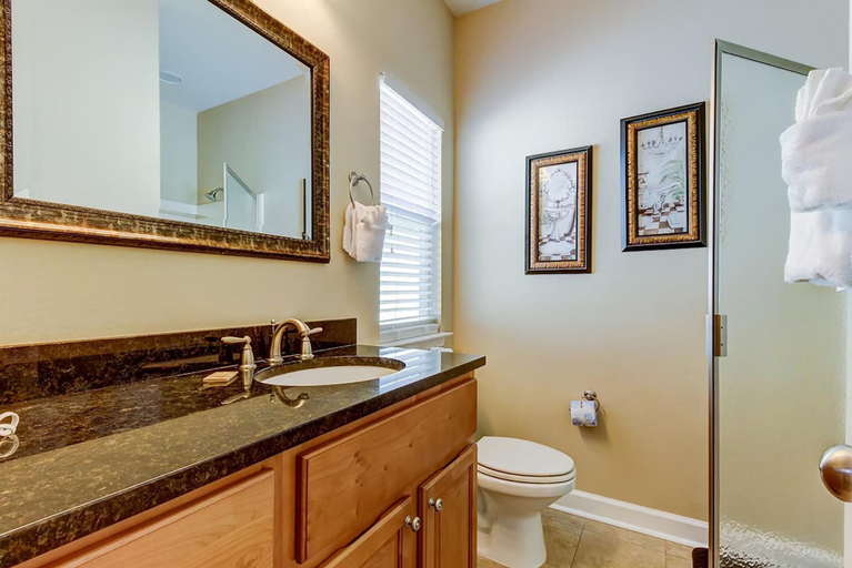 Bathroom 4, Sandsational Memories, Okaloosa