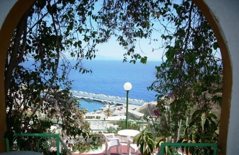 Property grounds 4, Erofili Rooms, Crete