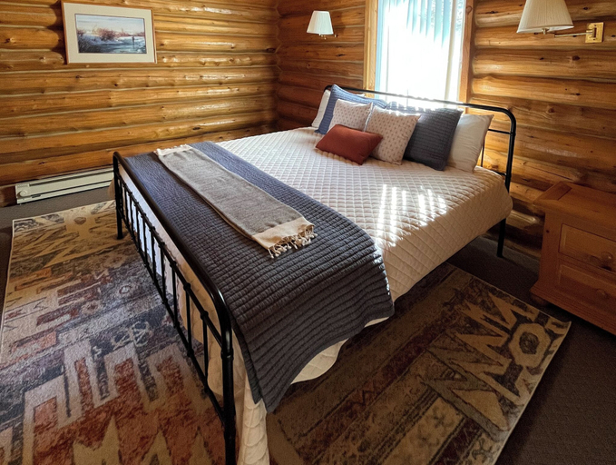 Bedroom 2, Red Canyon Lodge, Daggett
